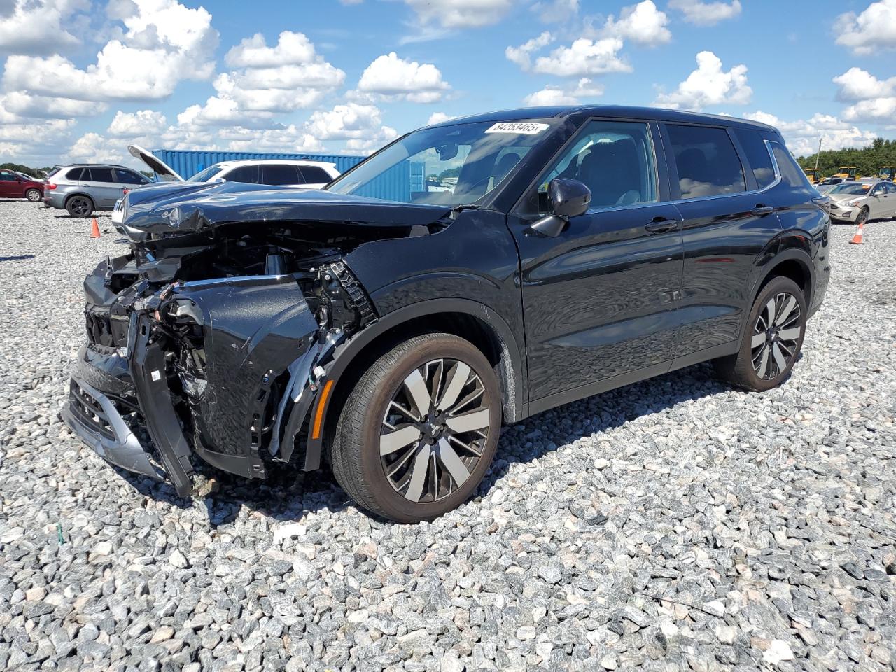  Salvage Mitsubishi Outlander