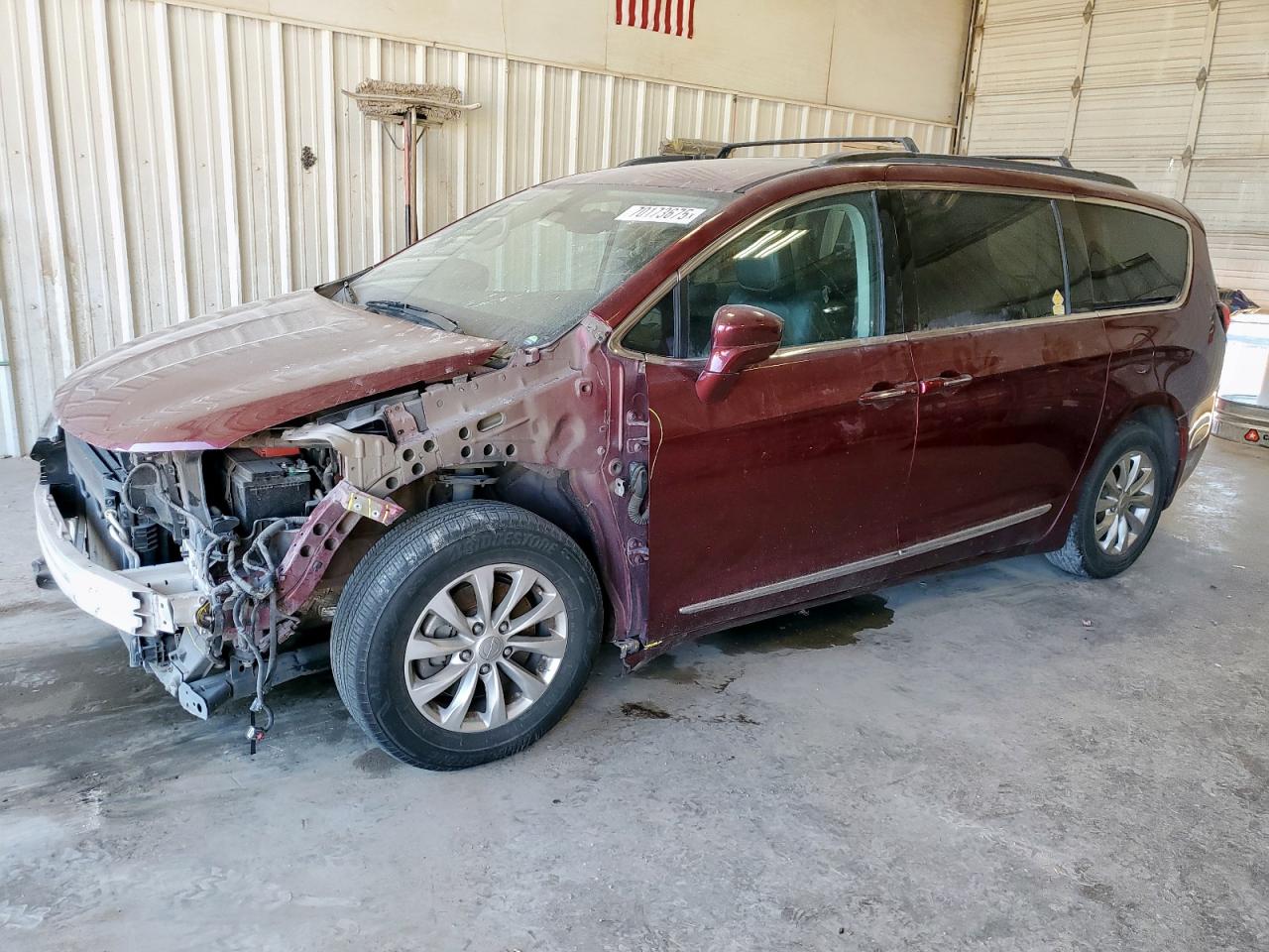 CHRYSLER PACIFICA TOURING L