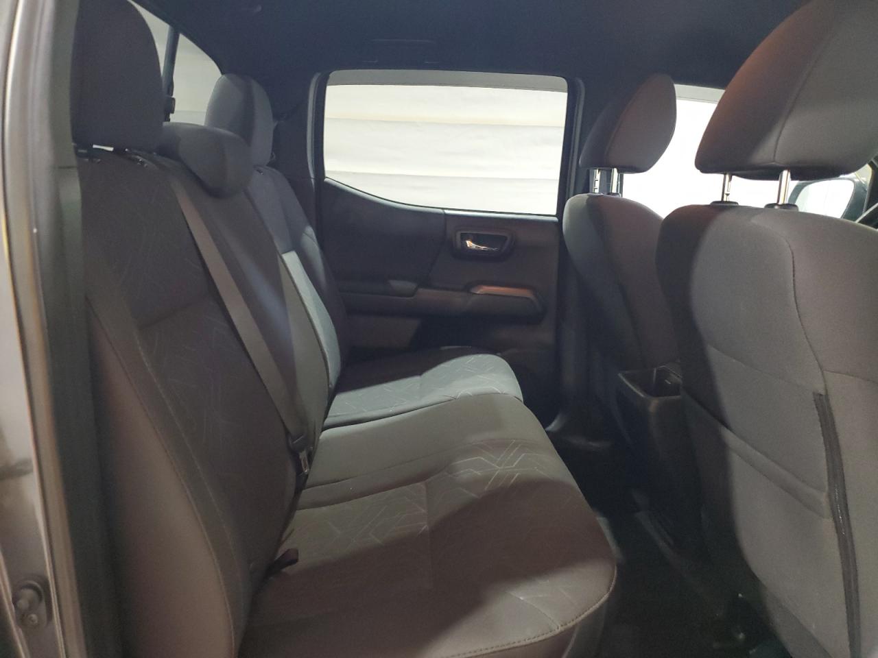 TOYOTA TACOMA DOUBLE CAB