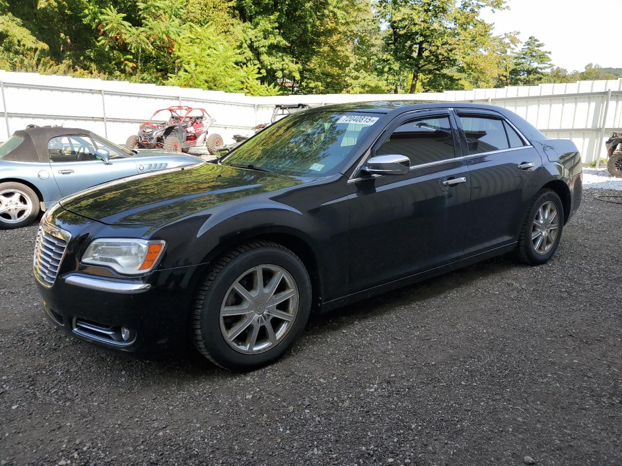 Salvage Chrysler 300