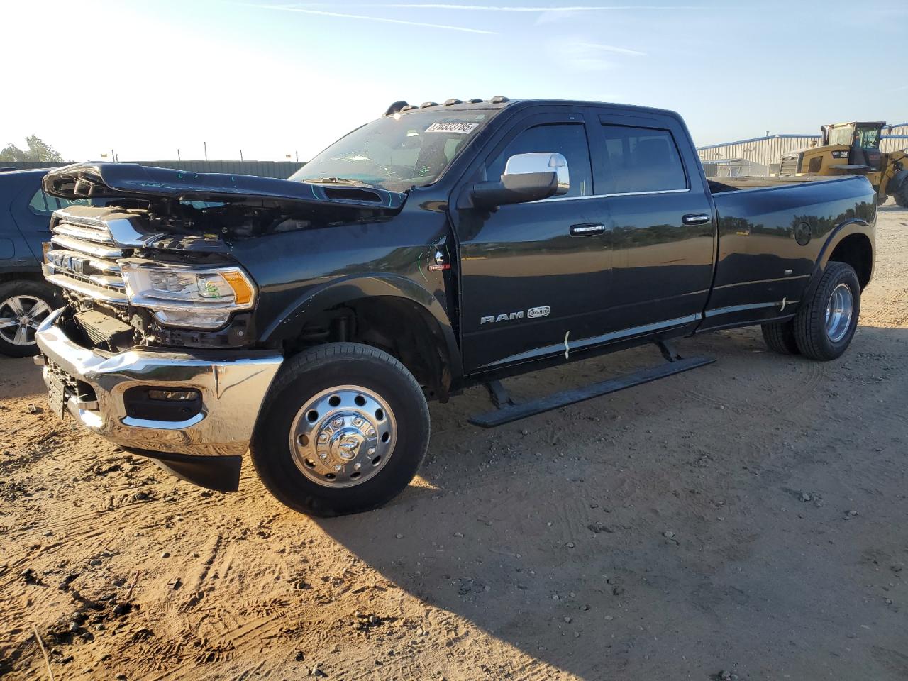 RAM 3500 LONGHORN