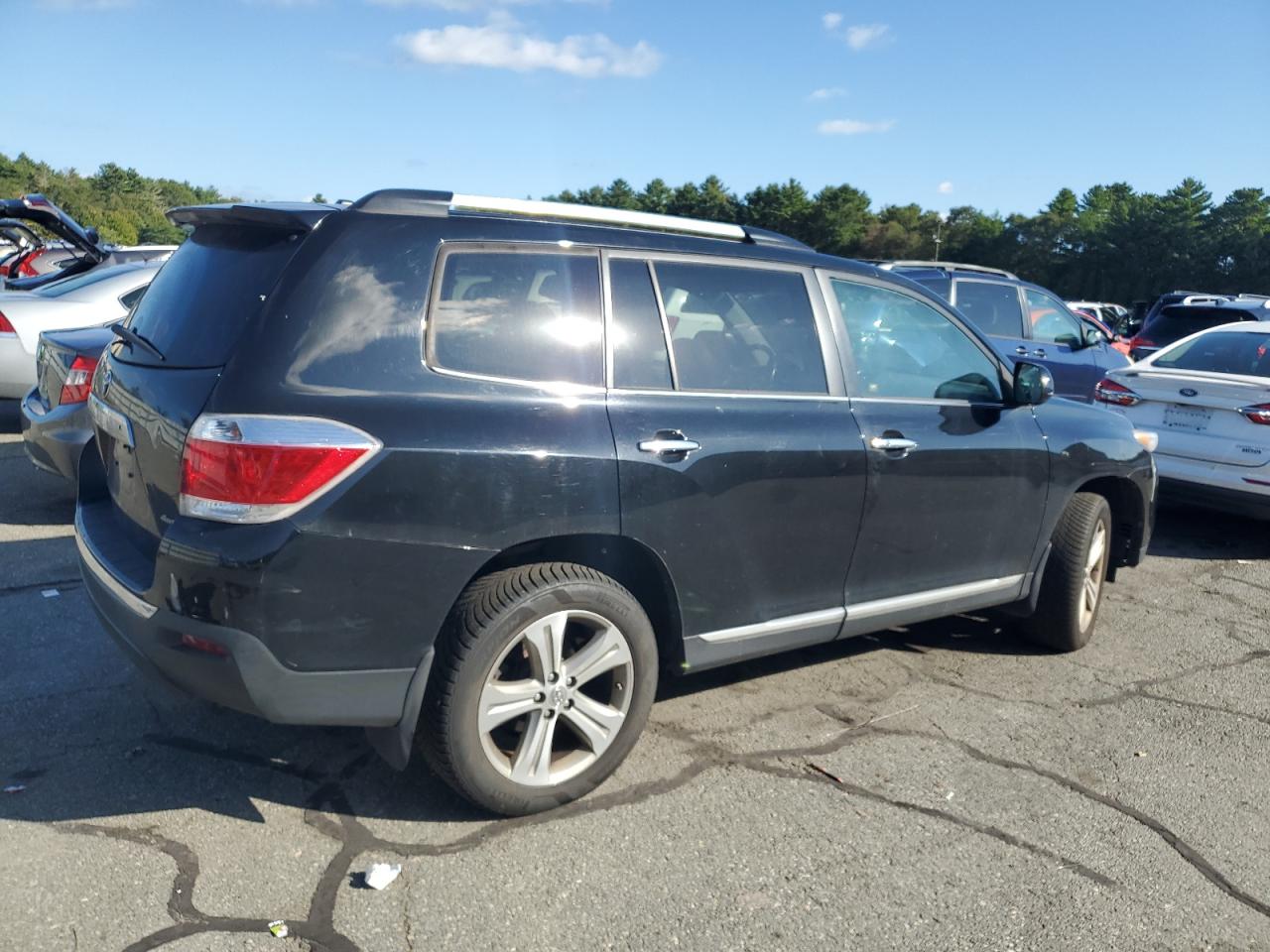 TOYOTA HIGHLANDER LIMITED