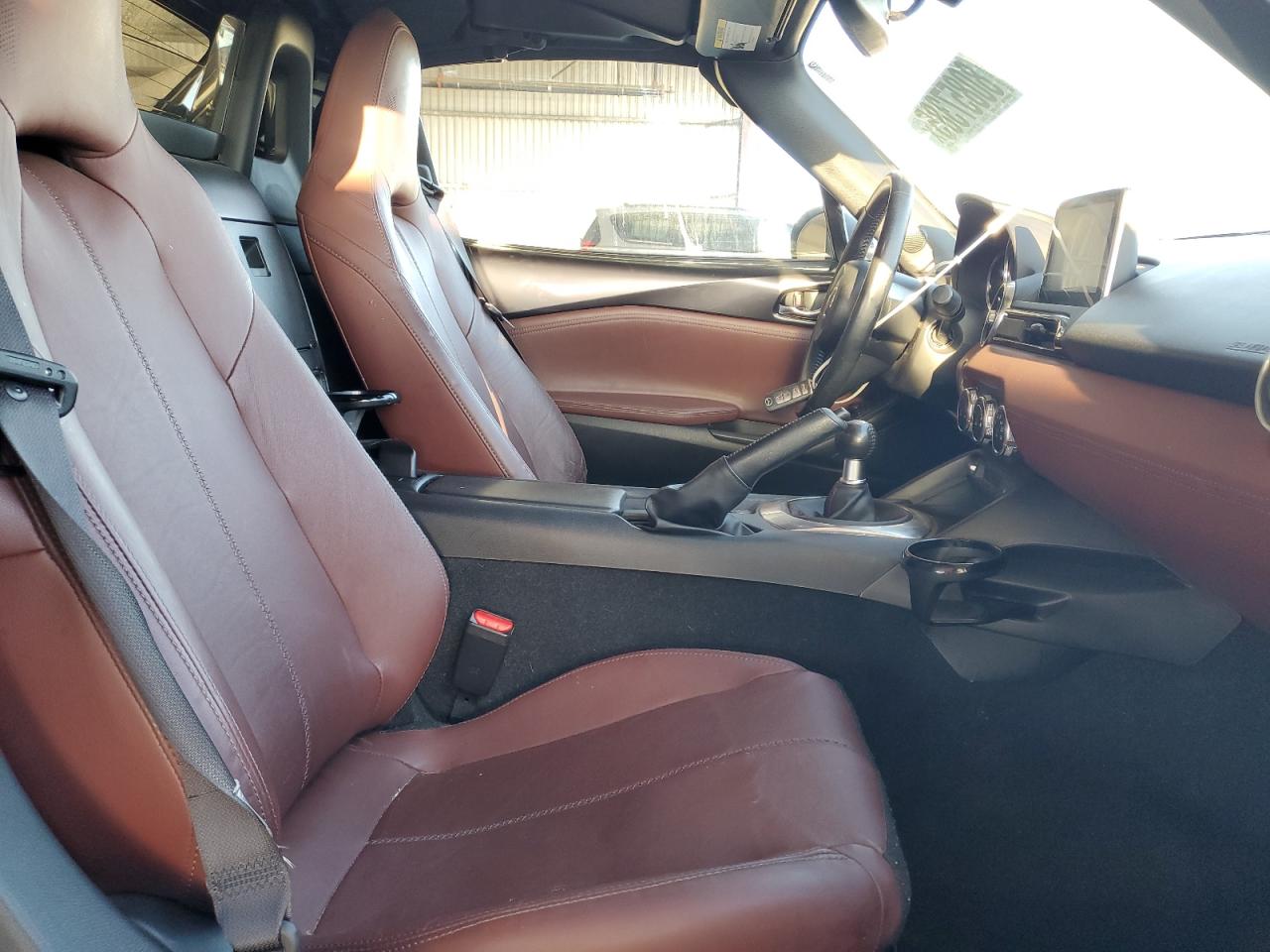 MAZDA MX-5 GRAND TOURING