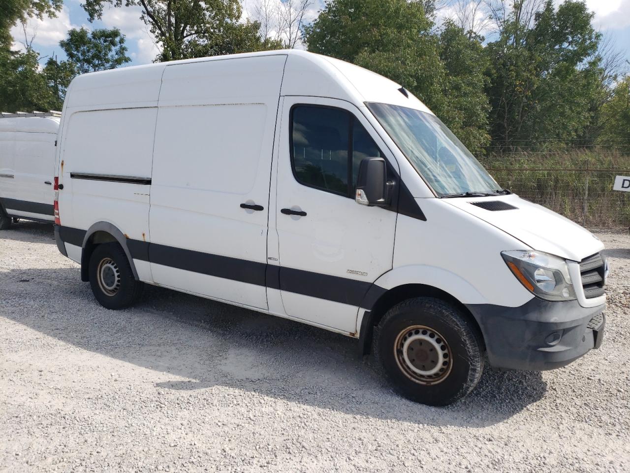 MERCEDES-BENZ SPRINTER 2500
