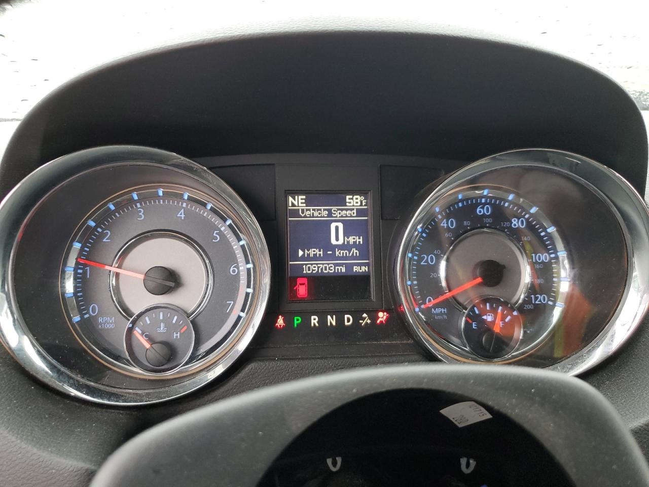 CHRYSLER TOWN & COUNTRY TOURING