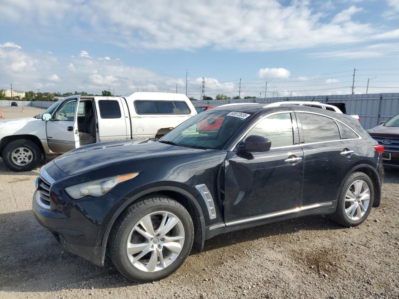 INFINITI FX35
