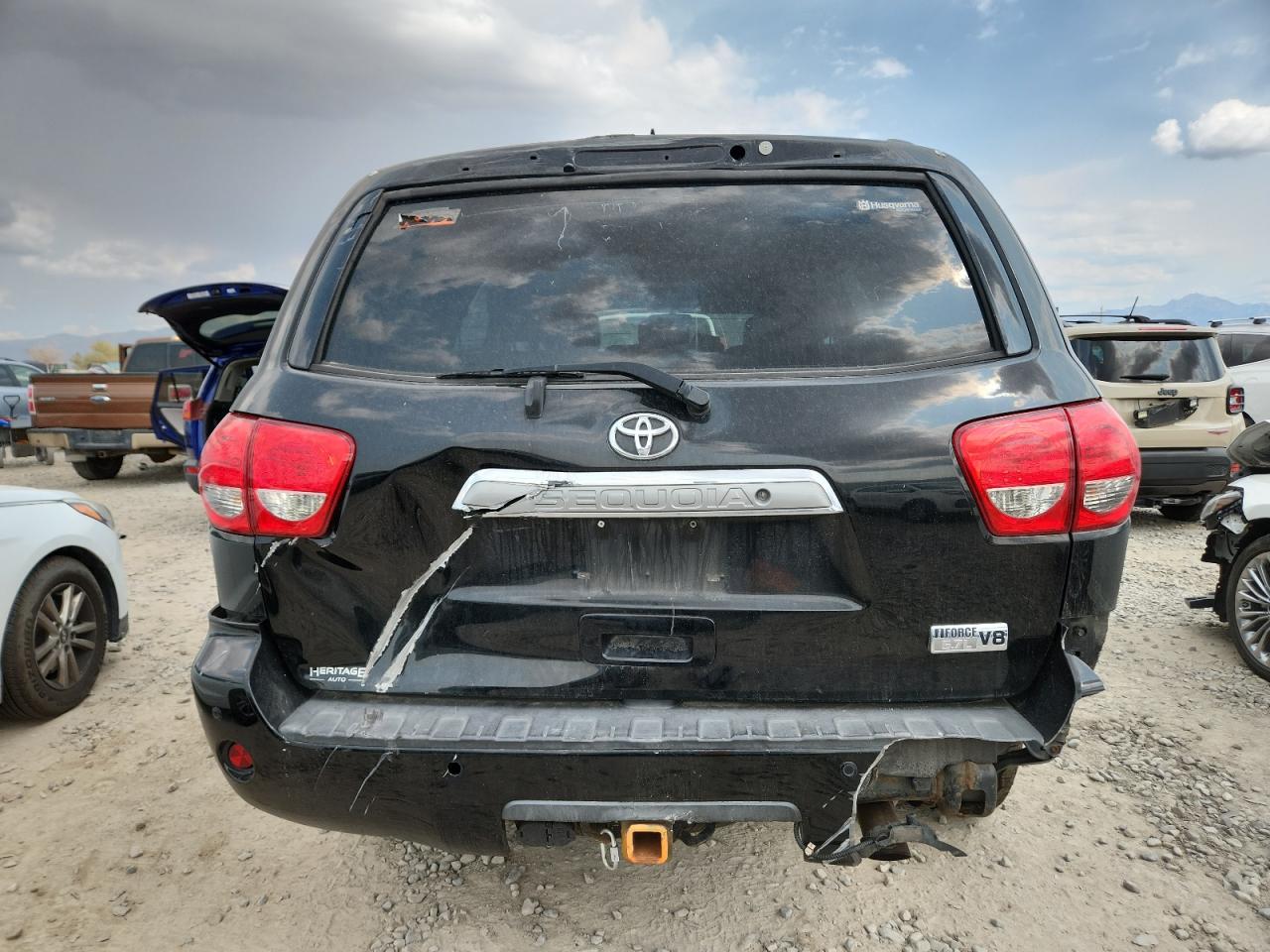 TOYOTA SEQUOIA LIMITED