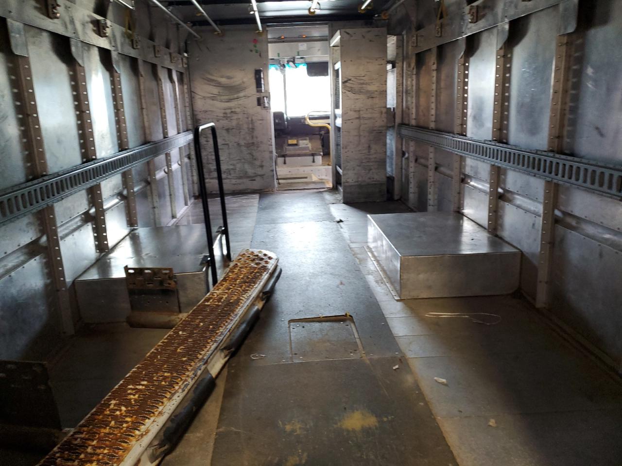 Lot #3290135270 2016 FREIGHTLINER CHASSIS M