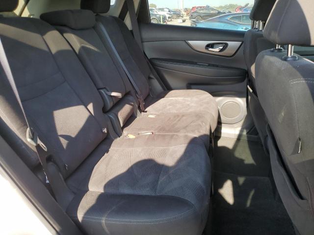 2015 NISSAN ROGUE S KNMAT2MV1FP569355