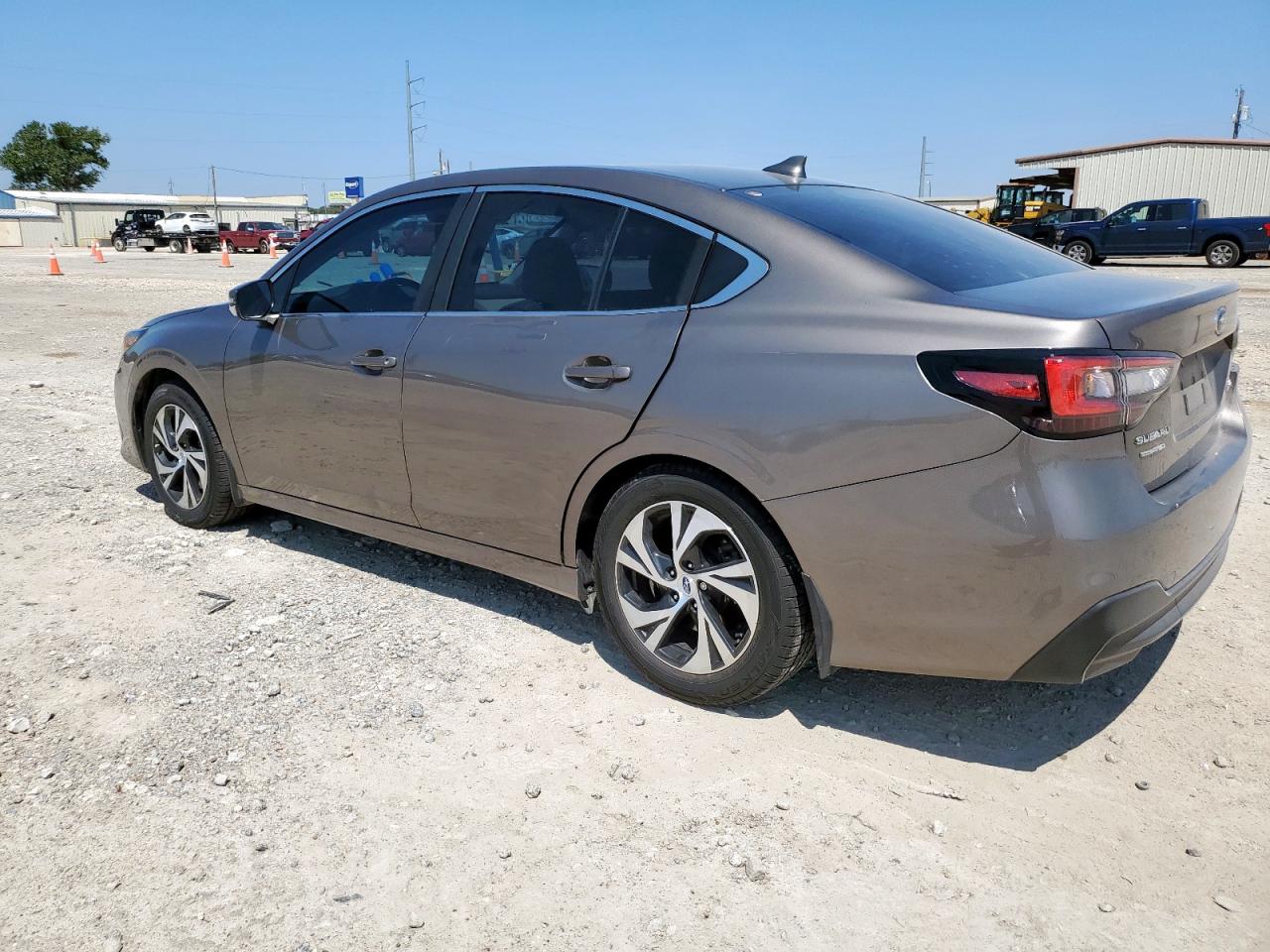 SUBARU LEGACY PREMIUM