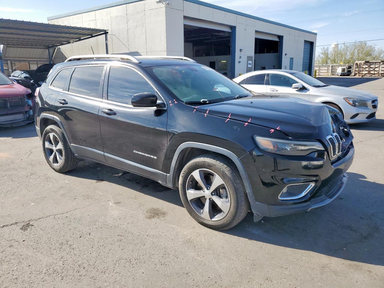 Lot #3311638234 2019 JEEP CHEROKEE L