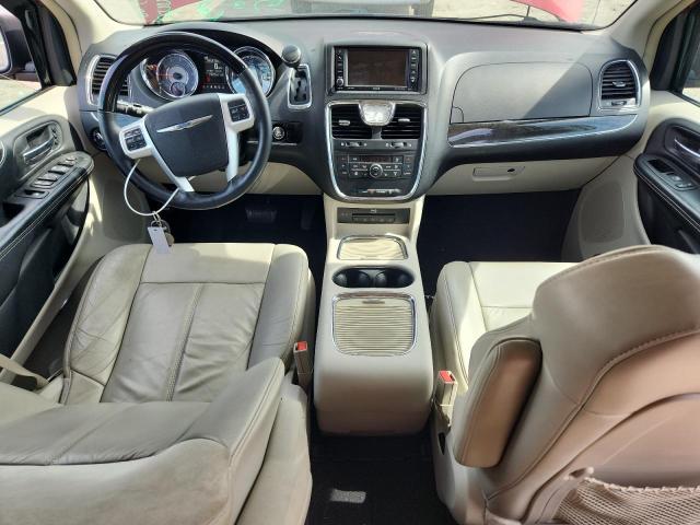 2016 CHRYSLER TOWN & COU 2C4RC1GG0GR194035