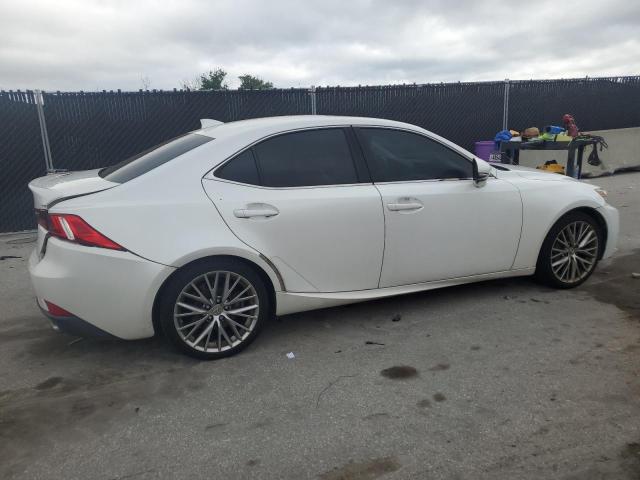 2016 LEXUS IS 200T JTHBA1D29G5025031
