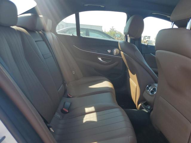 2017 MERCEDES-BENZ E 300 WDDZF4JB4HA287660
