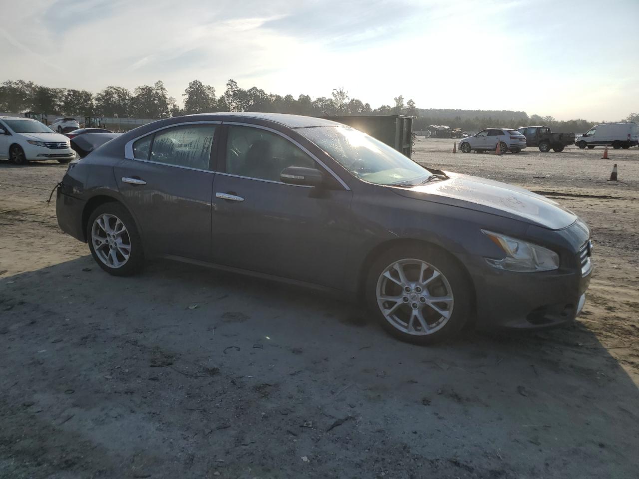 NISSAN MAXIMA S