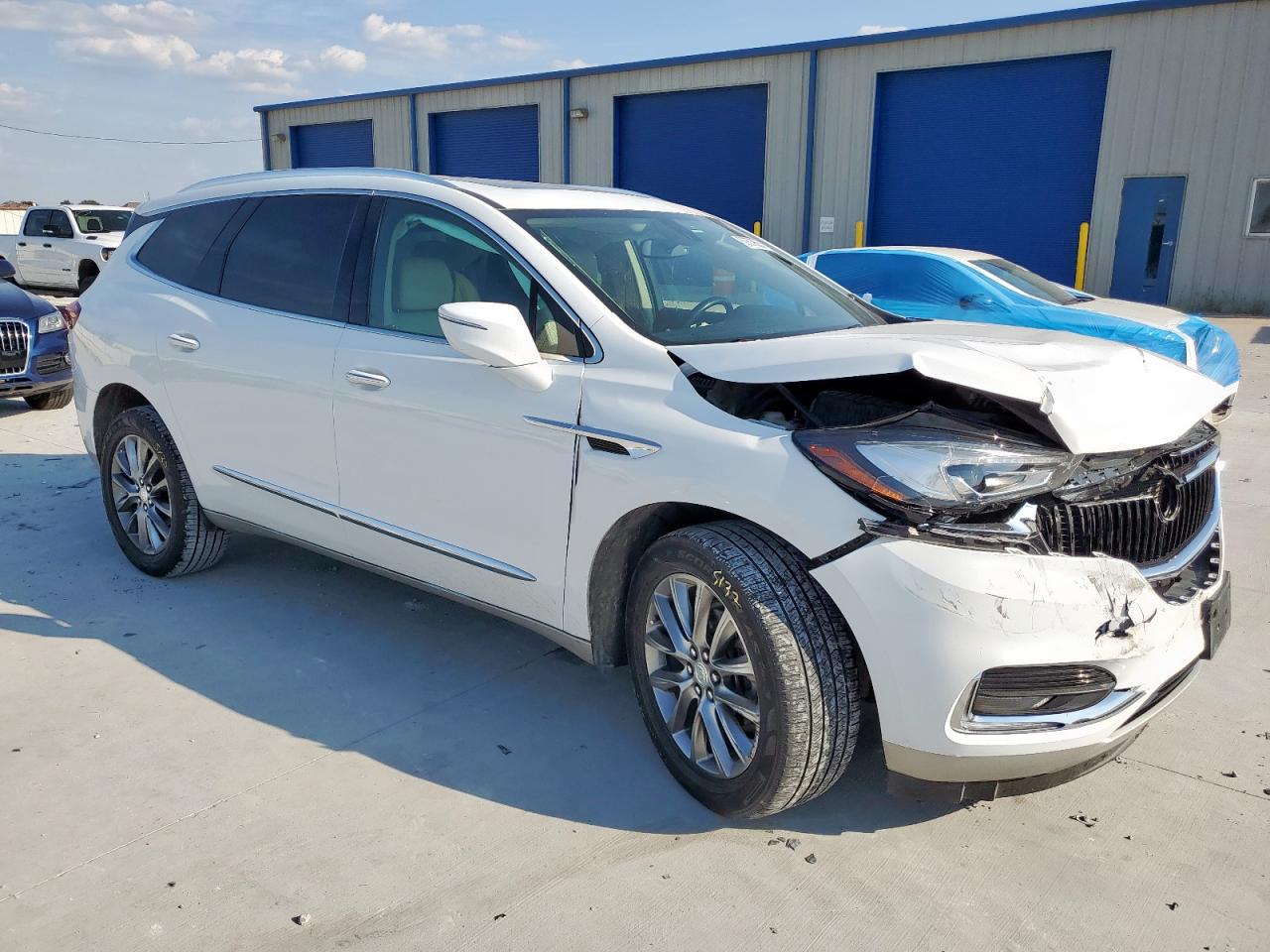 BUICK ENCLAVE ESSENCE