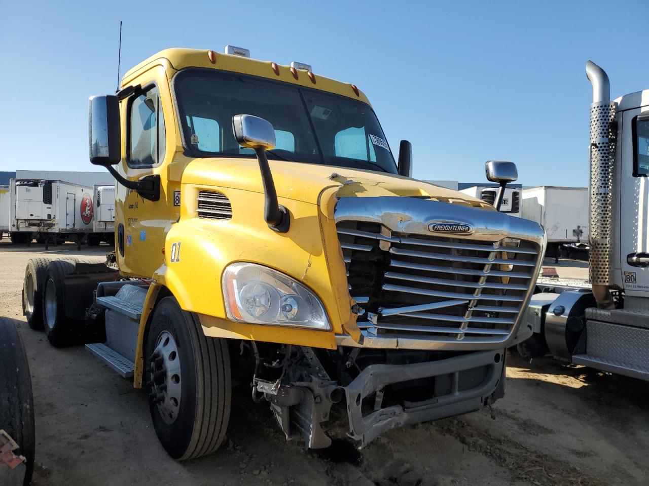 Lot #3281383042 2016 FREIGHTLINER CASCADIA 1