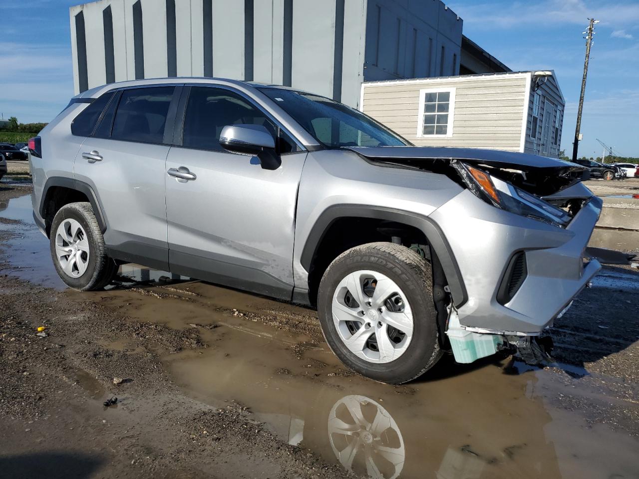TOYOTA RAV4 LE