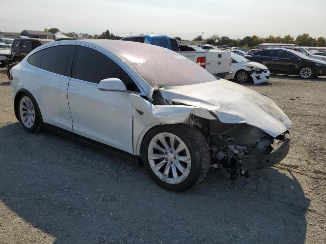 2016 TESLA MODEL X 5YJXCAE26GF004023