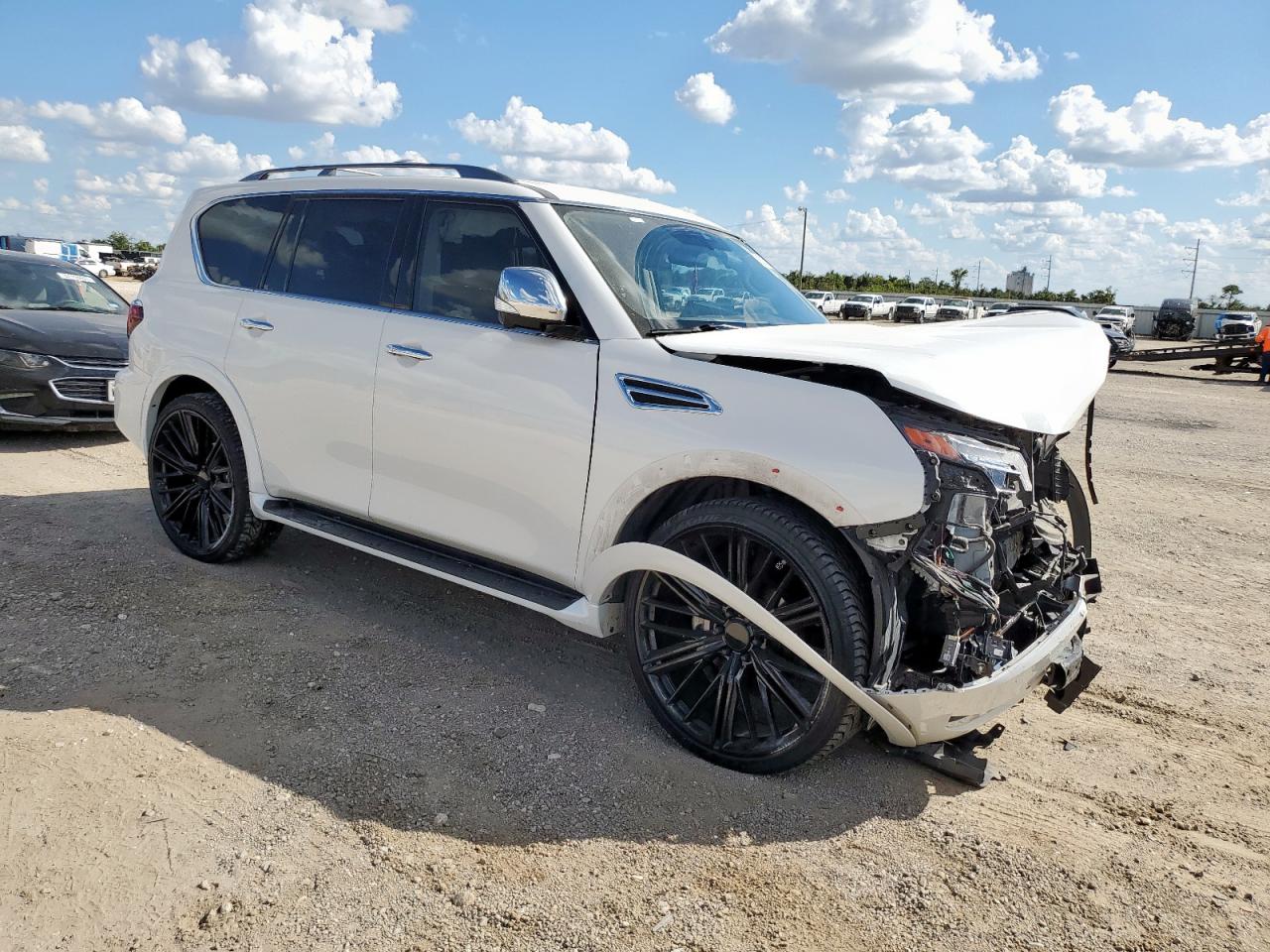 NISSAN ARMADA PLATINUM