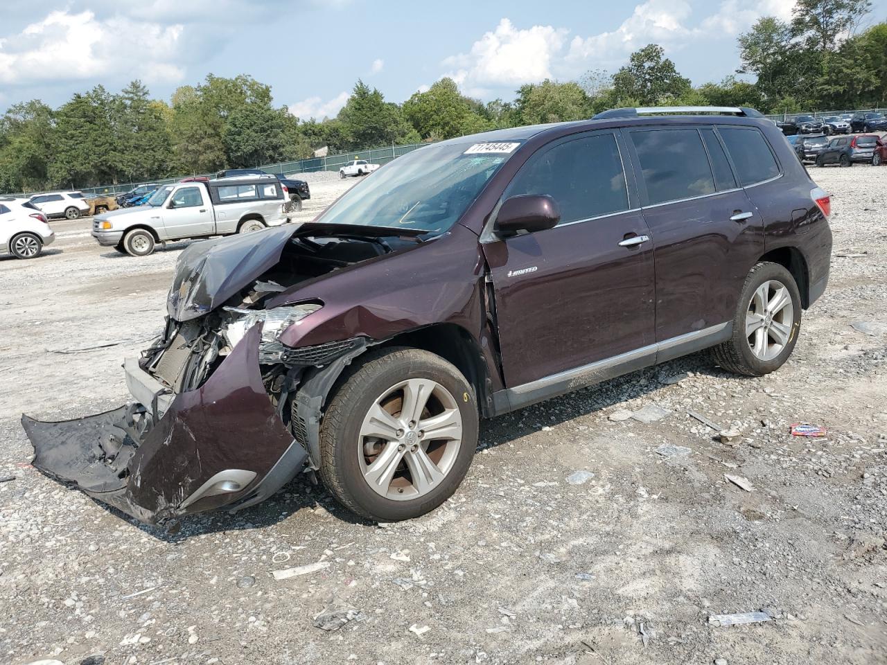 TOYOTA HIGHLANDER LIMITED