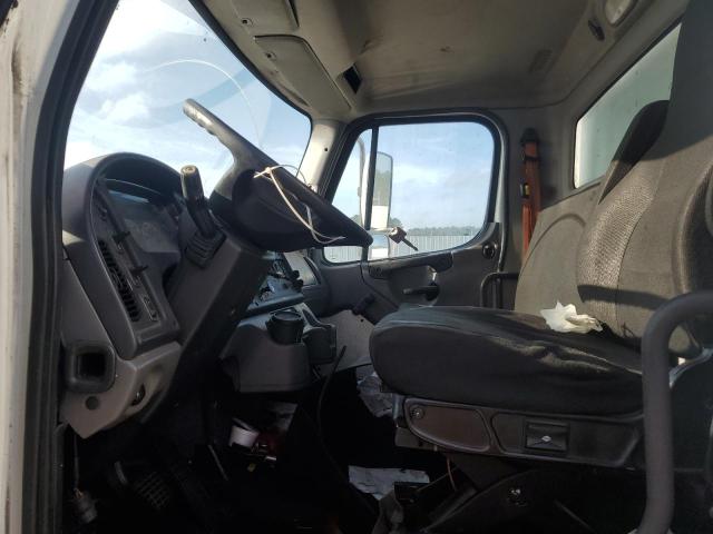 2015 FREIGHTLINER M2 106 MED #3280557328