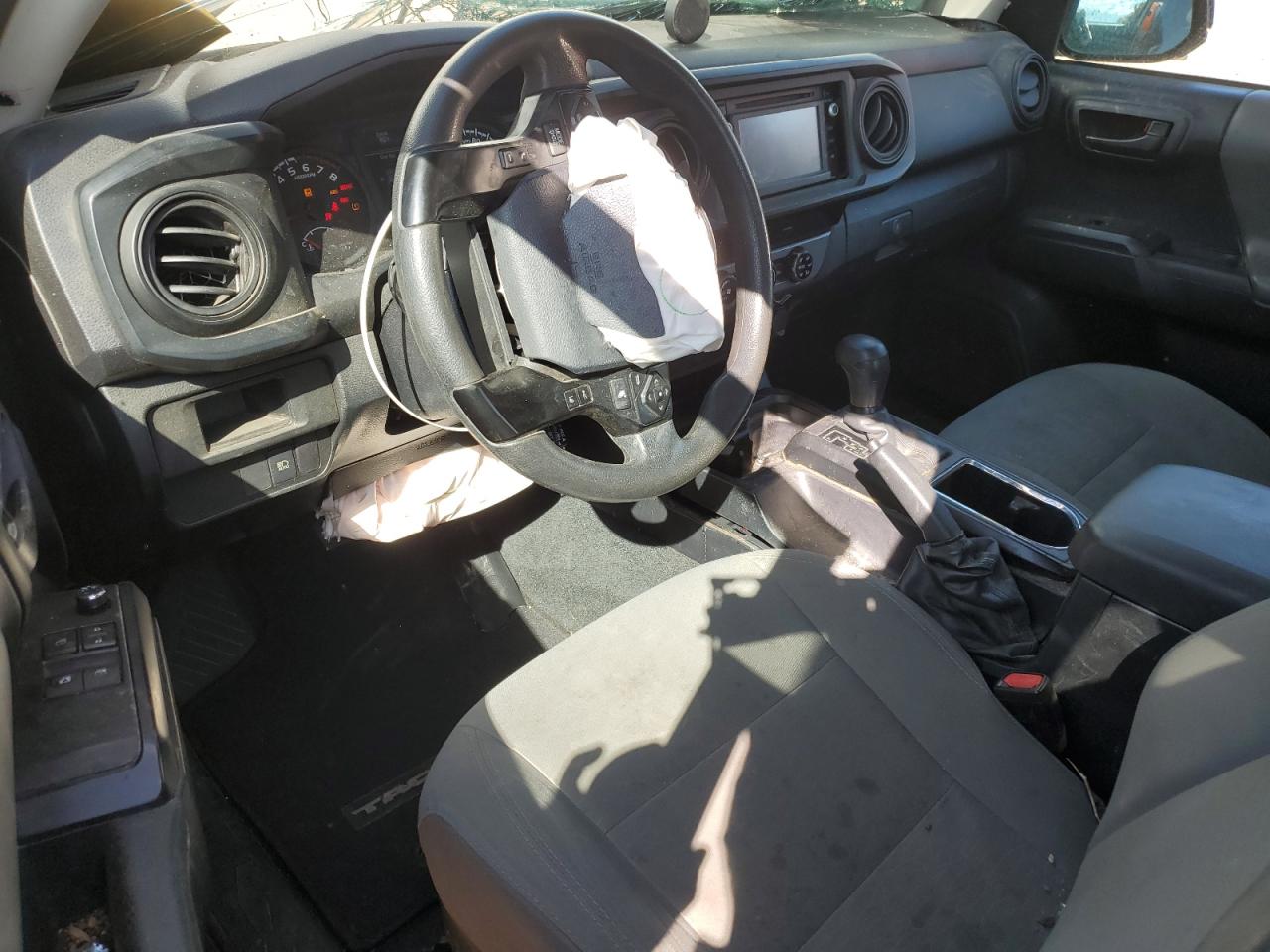 TOYOTA TACOMA ACCESS CAB