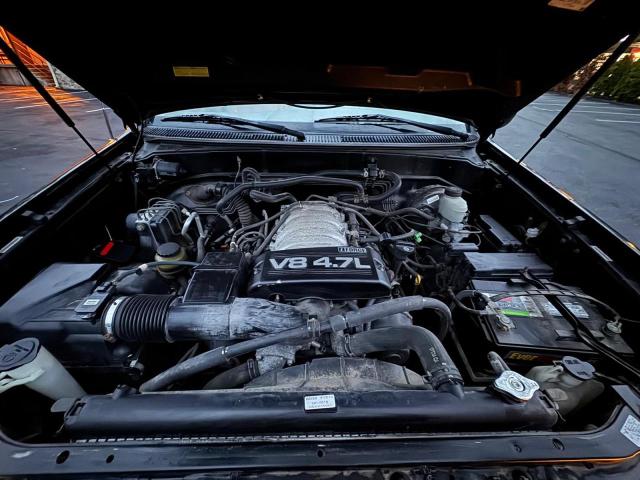 2004 TOYOTA SEQUOIA SR #3248457639