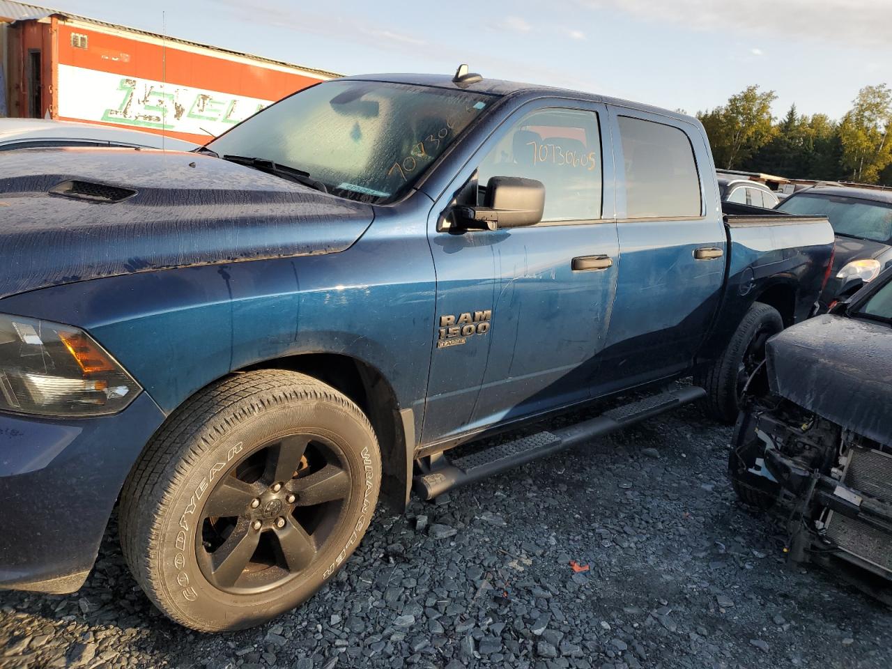 RAM 1500 TRADESMAN