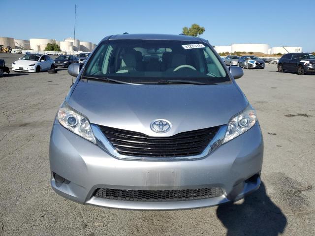 2014 TOYOTA SIENNA LE #3310691760