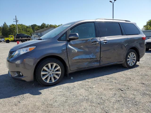 Global Auto Auctions: 2017 TOYOTA SIENNA XLE