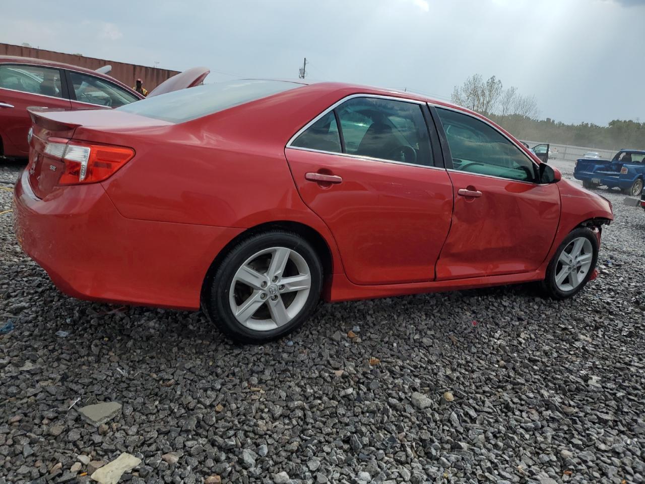 TOYOTA CAMRY L