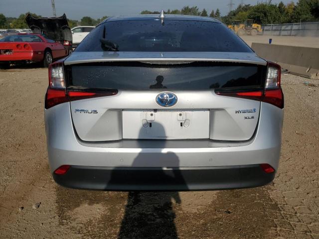 2021 TOYOTA PRIUS SPEC JTDKAMFU1M3138206