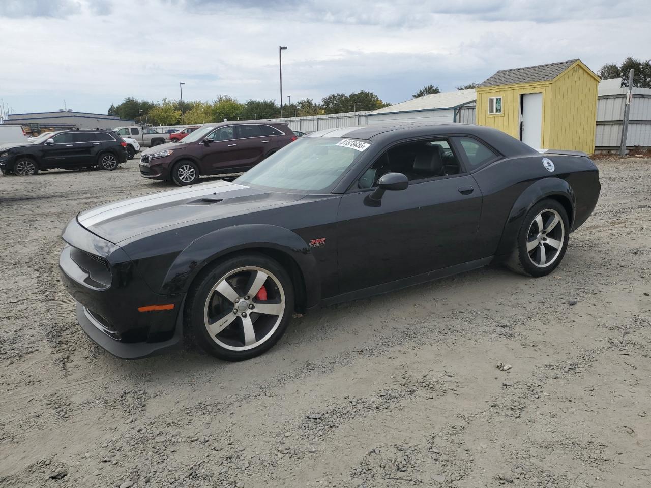 DODGE CHALLENGER SRT-8
