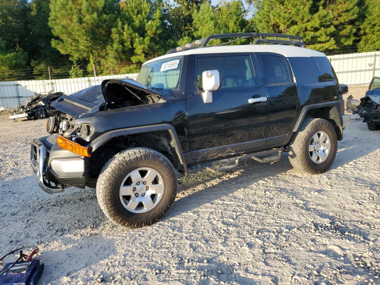 TOYOTA FJ CRUISER