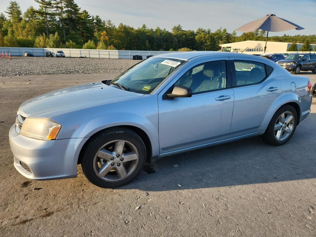 DODGE AVENGER SE