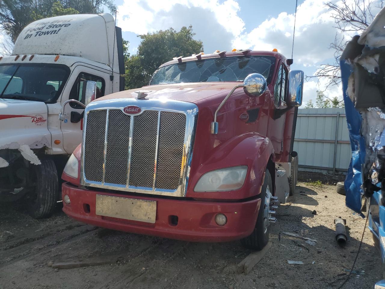 Lot #3287803093 2013 PETERBILT 587