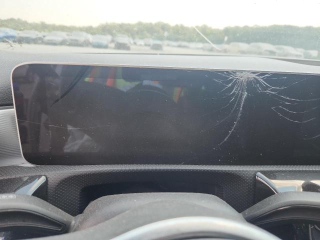 2019 MERCEDES-BENZ A 220 WDD3G4EB8KW000506