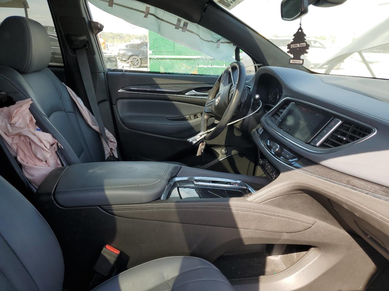 BUICK ENCLAVE ESSENCE