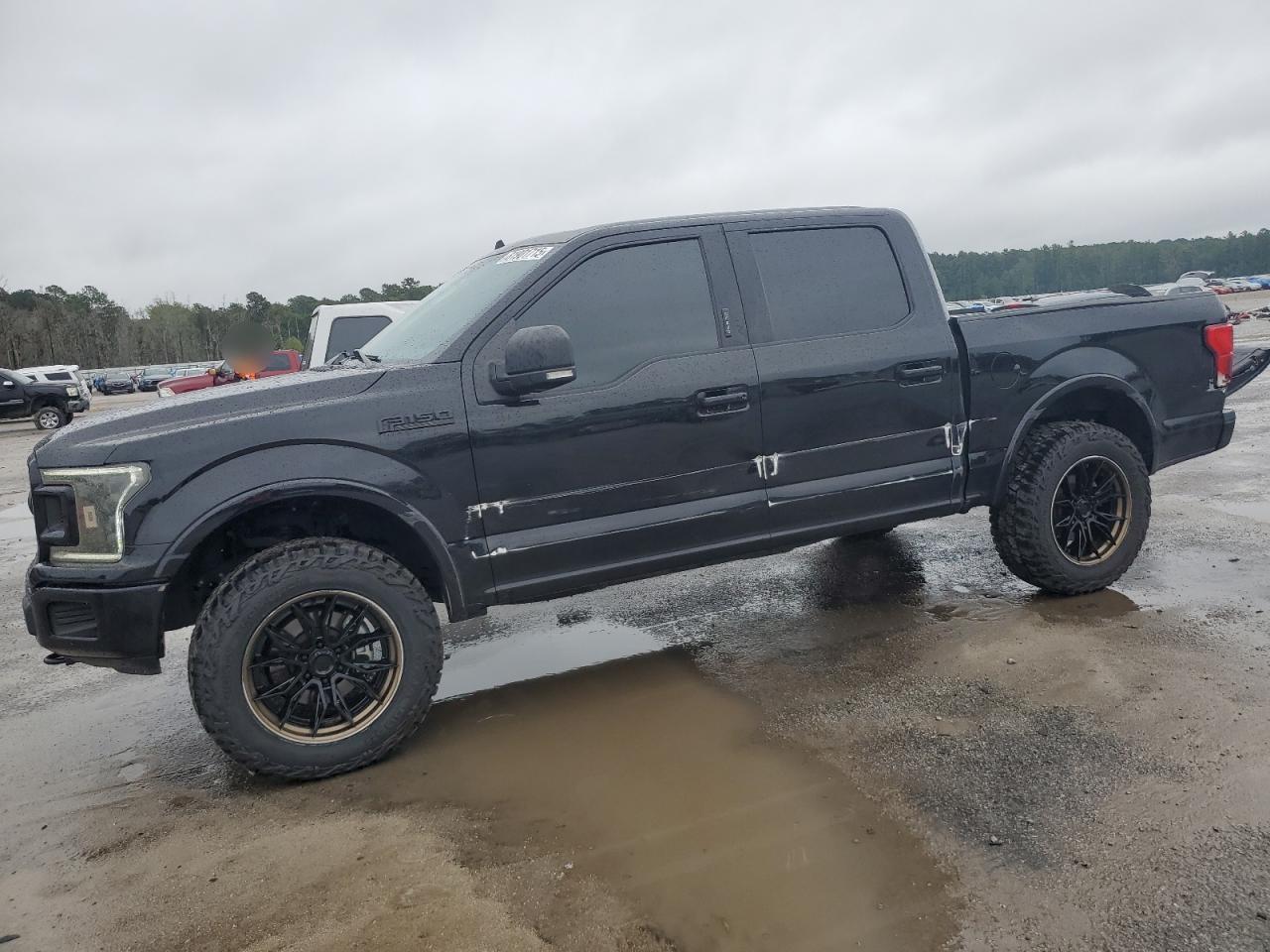FORD F-150 SUPERCREW