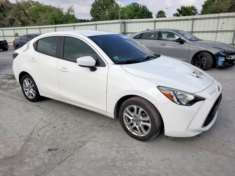 2016 TOYOTA SCION IA 3MYDLBZV5GY133647