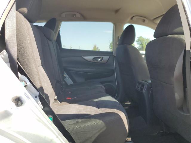 2015 NISSAN ROGUE S KNMAT2MT0FP543554