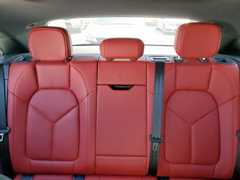 2021 PORSCHE MACAN WP1AA2A56MLB07581