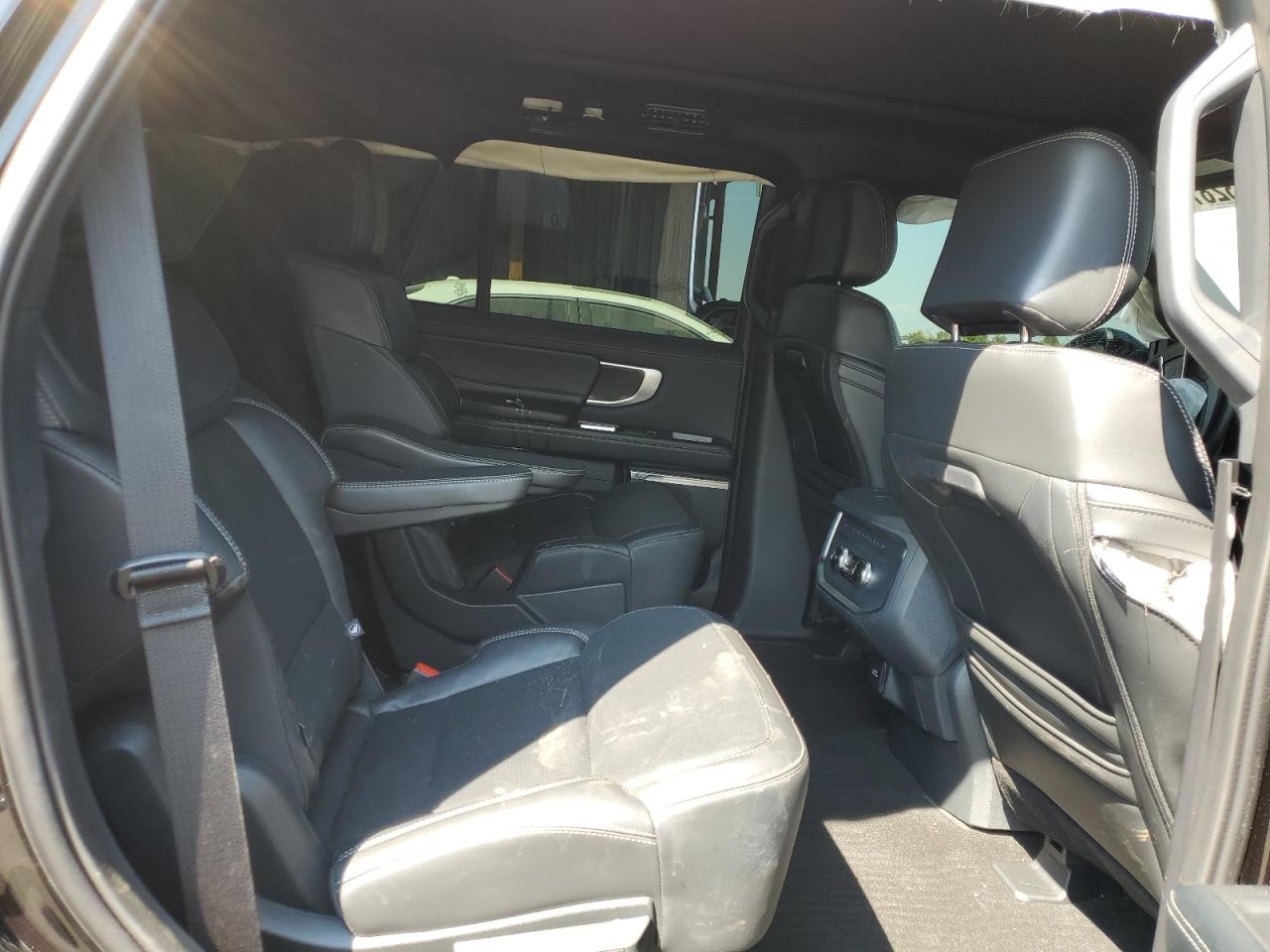 FORD EXPEDITION PLATINUM