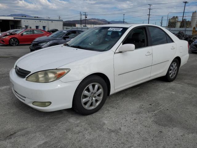 TOYOTA CAMRY 2004 white  gas JTDBF32K940155868 photo #1