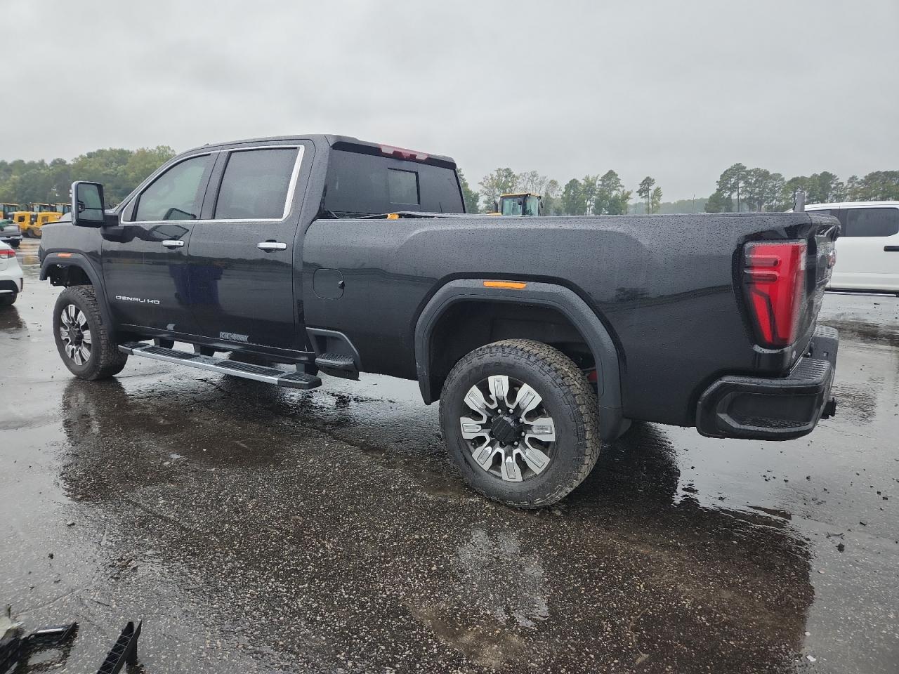 GMC SIERRA K3500 DENALI