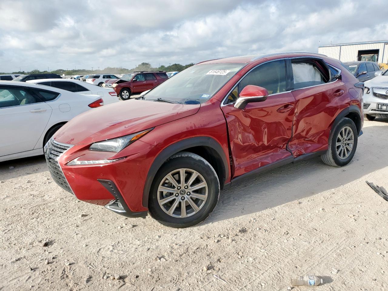 LEXUS NX 300 BASE