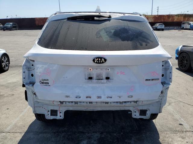 2021 KIA SORENTO EX 5XYRHDLF3MG062760