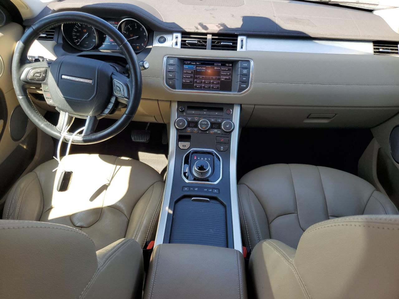 LAND ROVER RANGE ROVER PURE PREMIUM