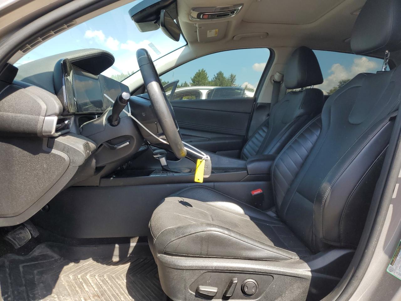 HYUNDAI ELANTRA LIMITED